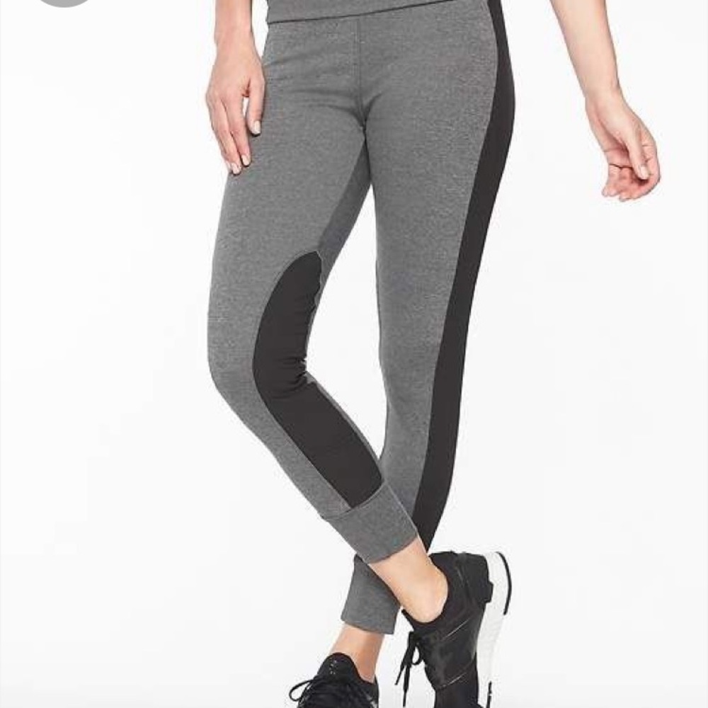 ⭐️ Athleta Essex Hybrid Black & Gray Yoga Pants Leggings XS